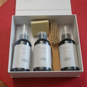 Uggs sheepskin cleaning set